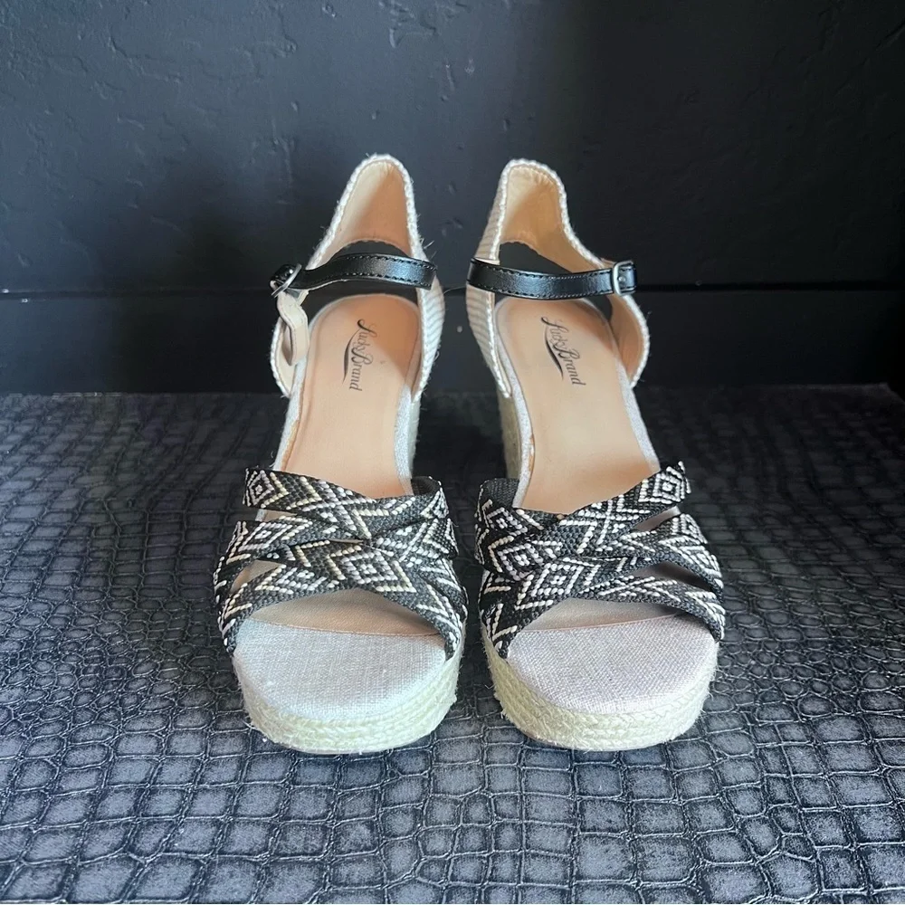 LUCKY BRAND MAHIMA PLATFORM SANDALS Color: Beige- Black Size: 7 New Summer shoe